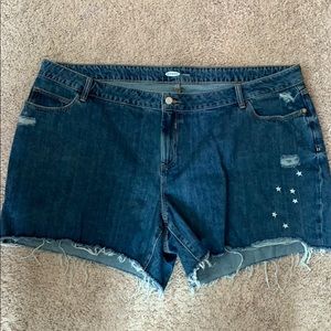 NWOT women’s shorts size 24